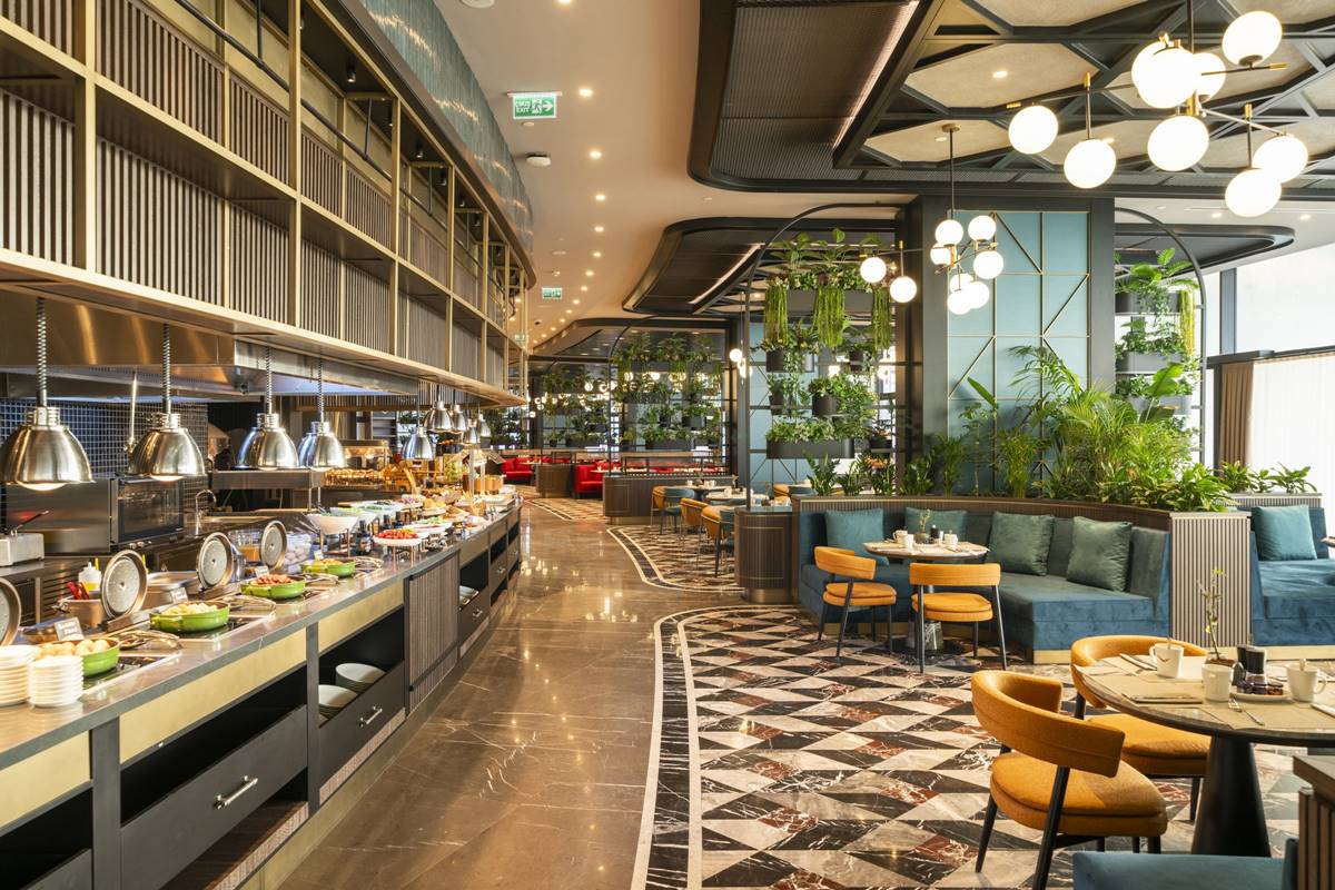 Mövenpick Hotel İstanbul Marmara Sea’de hayallerin ötesinde bir gastronomi şöleni