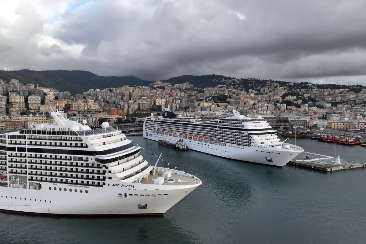 Aynı anda iki MSC Cruises gemisi dünya turlarına başladı