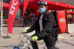 KFC Türkiye'de bisikletli kurye dönemi başladı